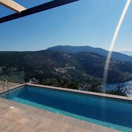 Lefkas Eagle *